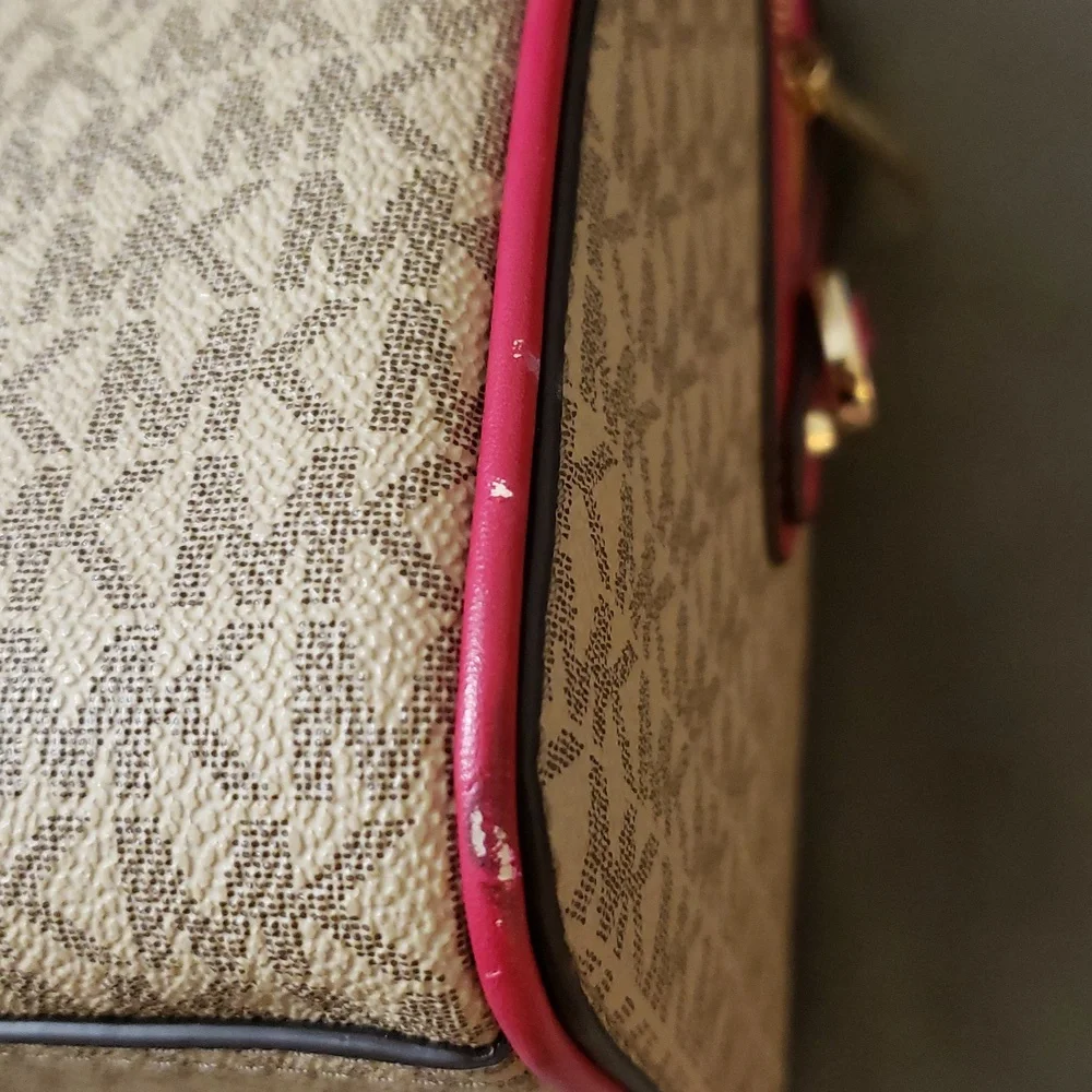 Michael Kors Fuchsia and Beige Satchel - Picture 4 of 14